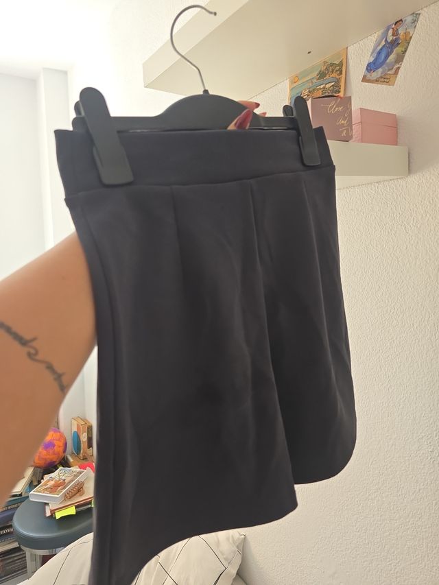 Shorts azul marino y short vaquero azul