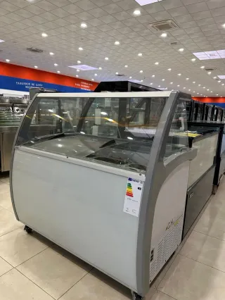 Vitrina congeladora profesional nueva