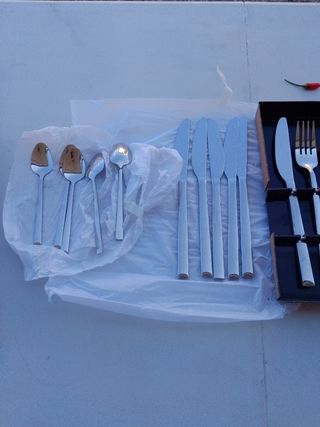 Posate 24 pezzi acciaio DISPONIBILI 5 CONFEZIONI