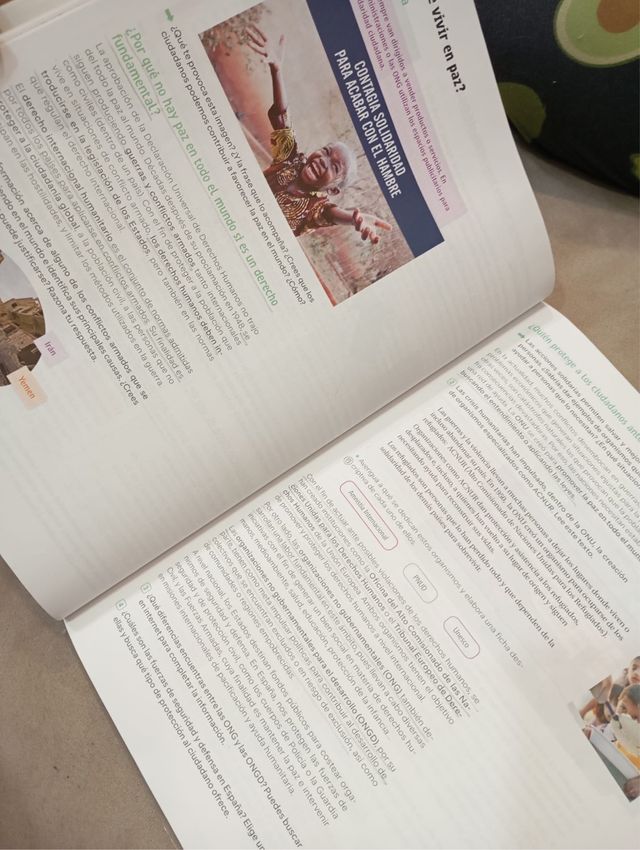 Educación en Valores Cívicos y Éticos. 1 y 2 Se...