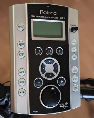 Batería electrónica Roldan TD9