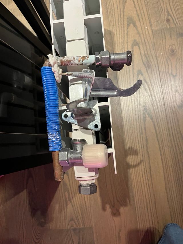 Radiador blanco - Calefacción de 8 elementos