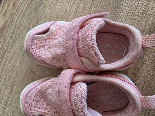 Zapatillas Bebé niña rosa