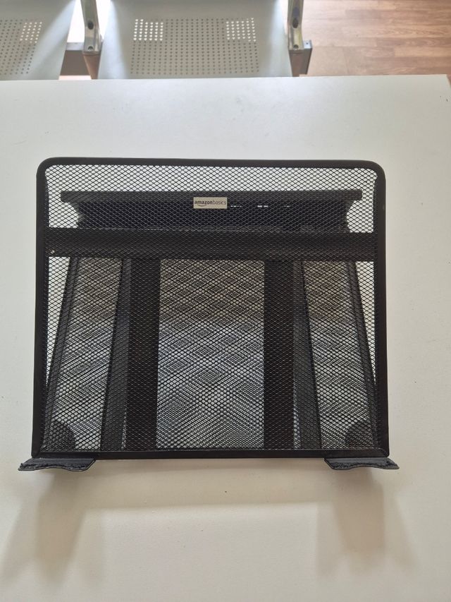 Supporto Notebook AmazonBasics