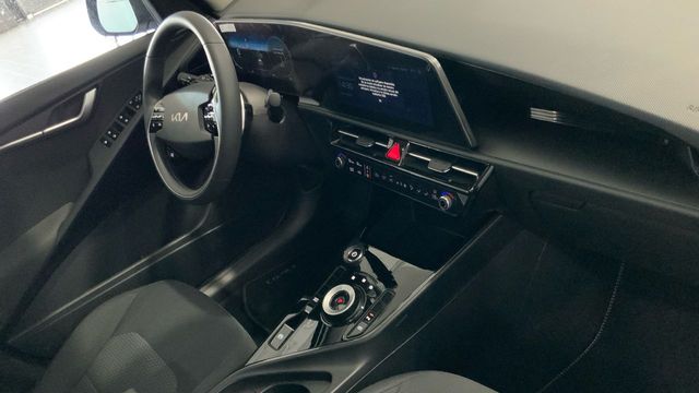 Kia Niro BEV 65KWH 150KW E-NIRO CONCEPT 204 5P