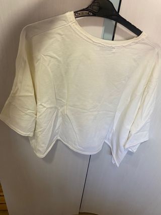 Camiseta Bershka manga corta