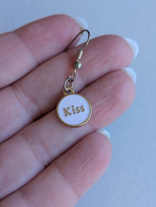 Pendientes 'Kiss' dorados y rosa