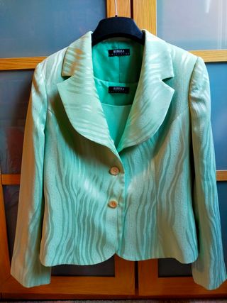 Traje falda 3 piezas REBECCA verde agua talla 40