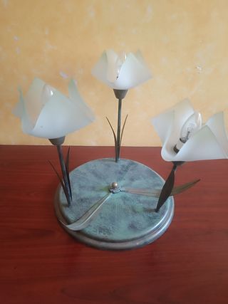 Lámpara 3 tulipas forja- vidrio