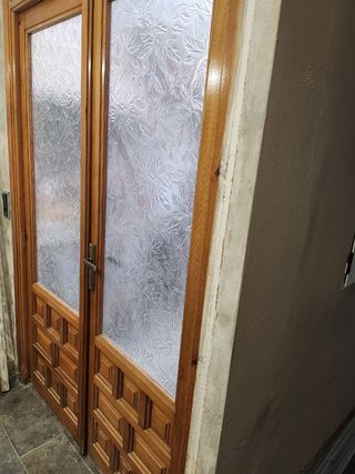 Puerta doble madera maciza