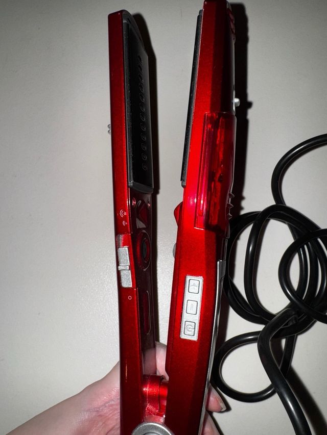 Piastra a vapore lisciante