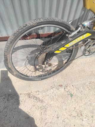 Bicicleta Scott MTB usada llanta 26