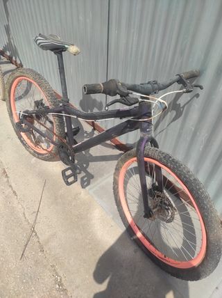 Bicicleta Scott MTB usada llanta 26
