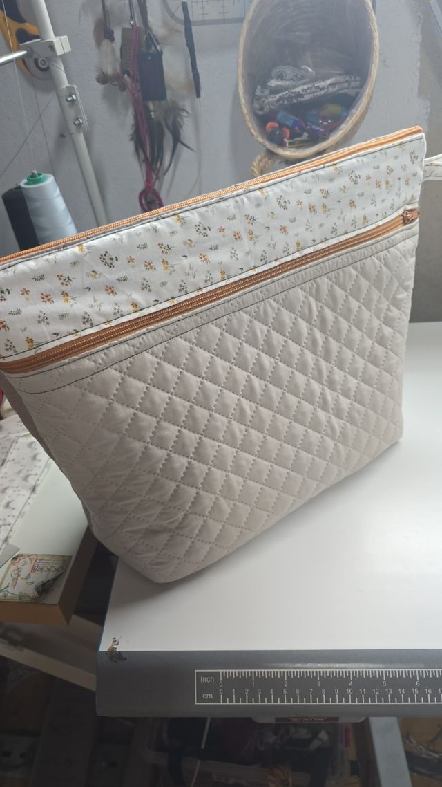 Bolso bebé acolchado hecho a mano ,n9nhay dos igua