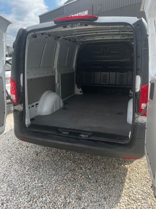 Mercedes Vito Furgón 110 1.7CDI FWD Larga 100CV