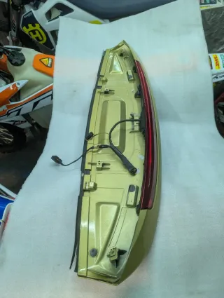 Alerón trasero Citroen C4 Picasso 2008