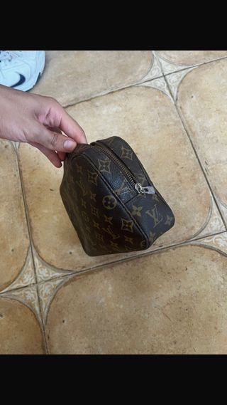 Bolsito Louis Vuitton Marrón original