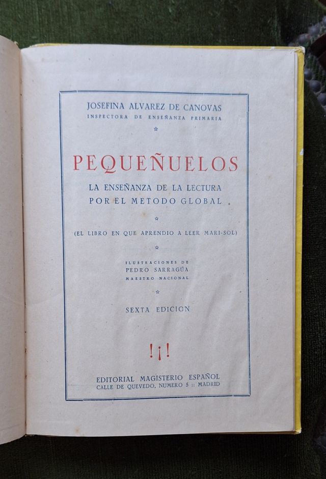 PEQUEÑUELOS, LIBRO DE TEXTO.