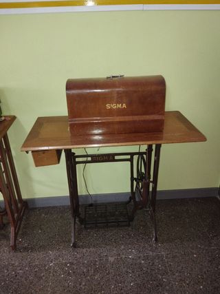 Máquina coser Sigma antigua