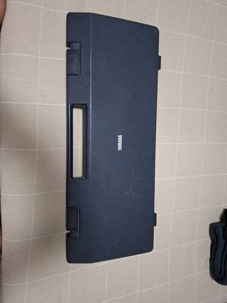Yamaha Piano Electrónico Portátil
