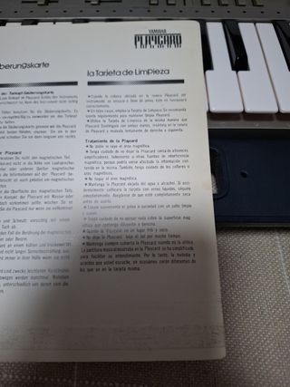 Yamaha Piano Electrónico Portátil

