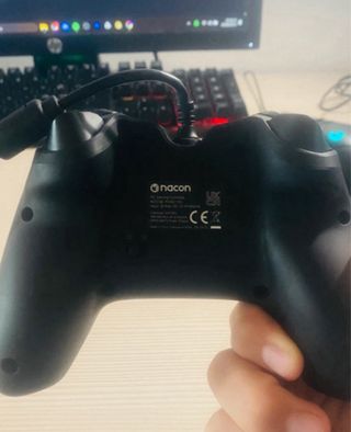 Nacon GC-100 Controller