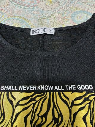 2 Camisetas una marca INSIDE y la otra sfera básic