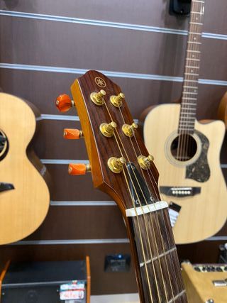 Chitarra Yamaha SLG110S