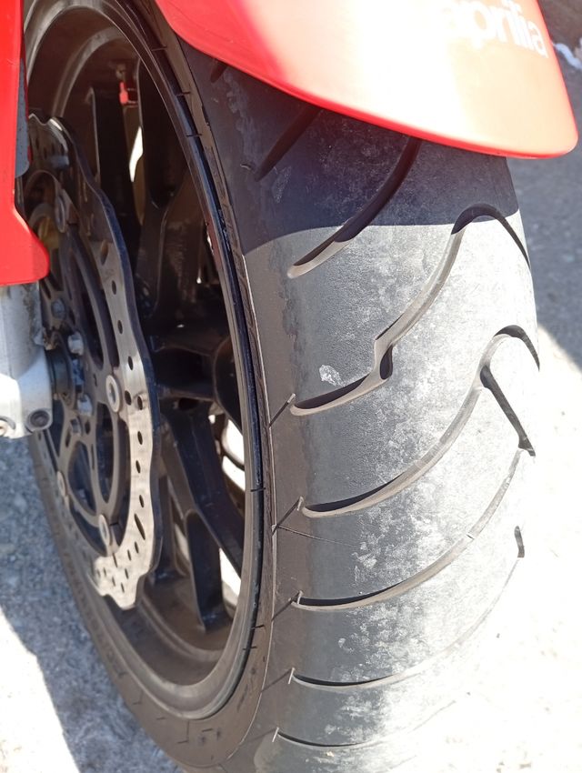 APRILIA SHIVER 750 - Moto