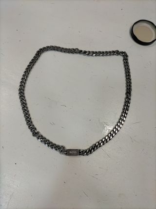 Collar plateado BOSS original- estilo cubano