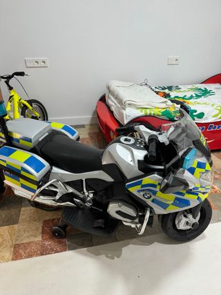 Moto policía infantil recargable