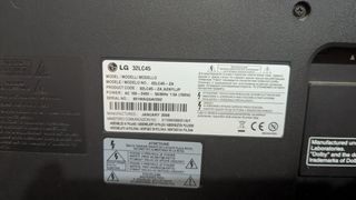 TV LG 32" negra