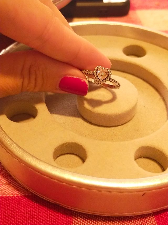 Anello a cuore in argento Pandora misura 54