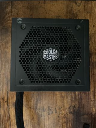 Fuente alimentación Cooler Master 650W