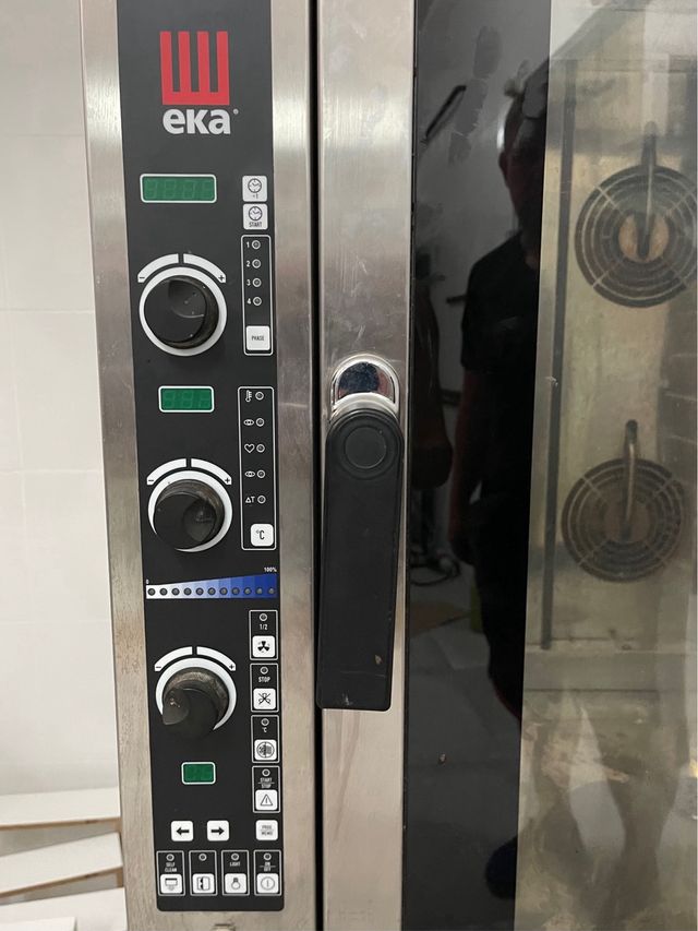 Horno EKA EKF1111G usado