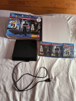 PS4 (PlayStation 4) 1TB - 3 Juegos