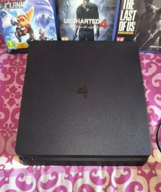 PS4 (PlayStation 4) 1TB - 3 Juegos