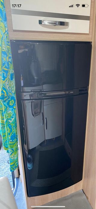 Nevera trivalente autocaravana
