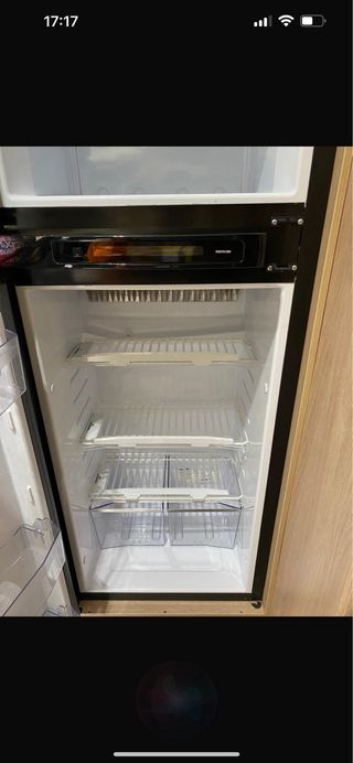 Nevera trivalente autocaravana