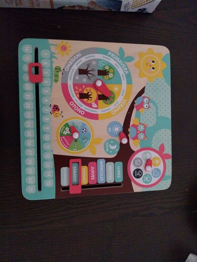 Calendario de Madera Infantil