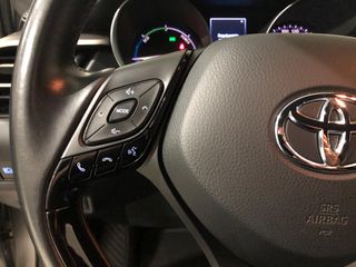 Toyota C-HR Dynamic Plus 1.8 125H 5p