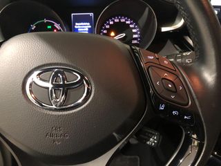 Toyota C-HR Dynamic Plus 1.8 125H 5p