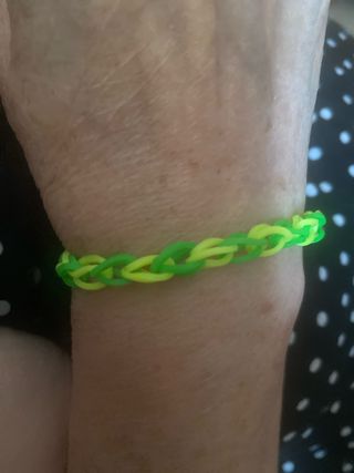 Pulsera neón verde y amarilla