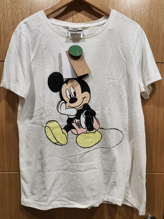 Camiseta Mickey Mouse blanca. Nueva con etiquetas.