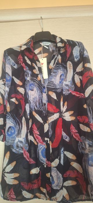 Camicia fantasia piume