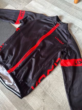 Conjunto de invierno ciclismo.