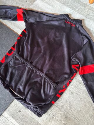 Conjunto de invierno ciclismo.