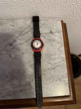 Reloj Tag Heuer Jr. rojo