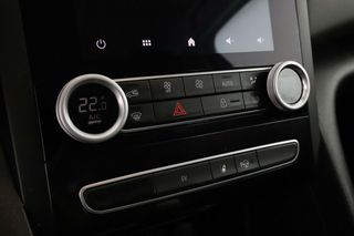 Renault Megane 1.6 E-Tech Hybrid Zen PHEV