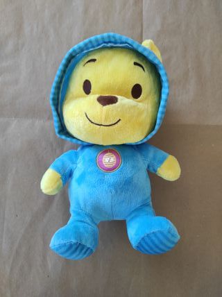 Peluche Winnie the Pooh in pigiama blu